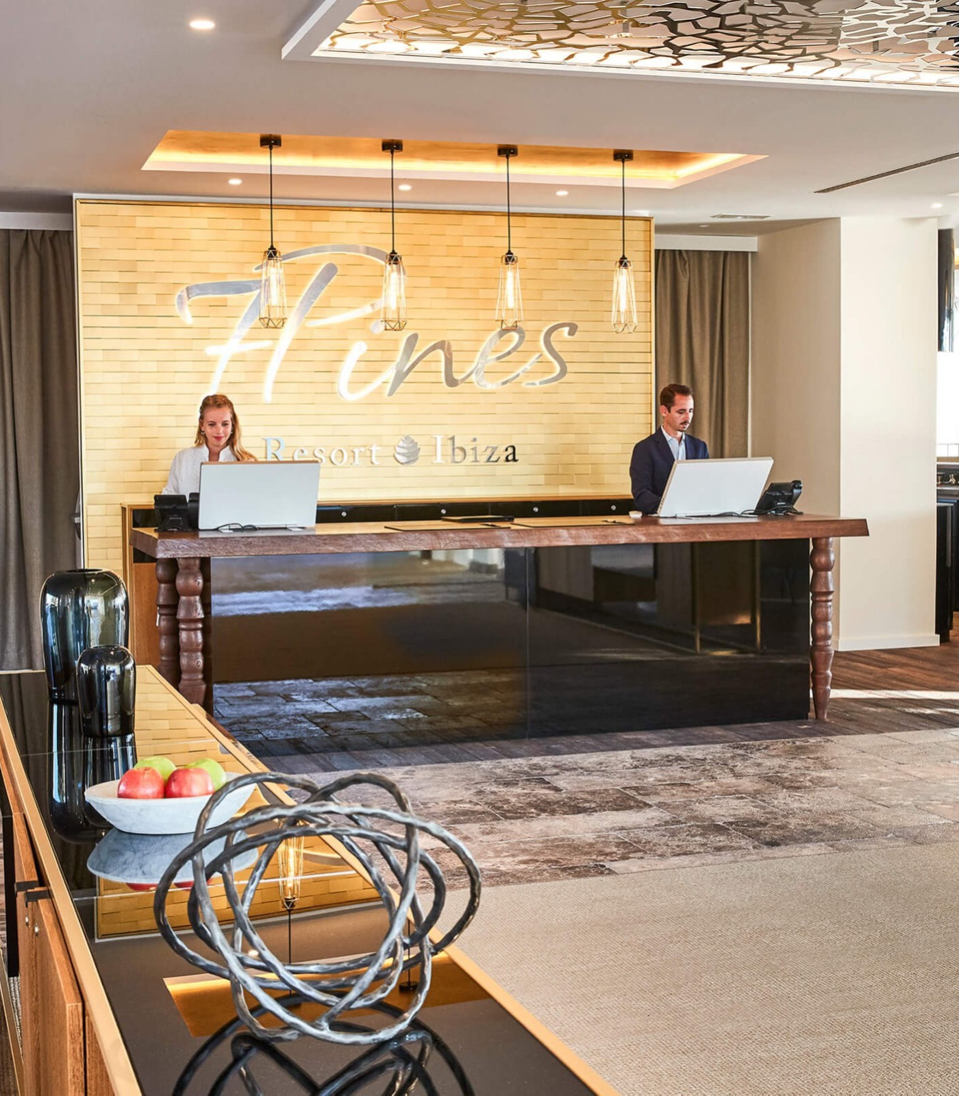 Novis design Flachbildschirme in der Lobby exklusiv integriert